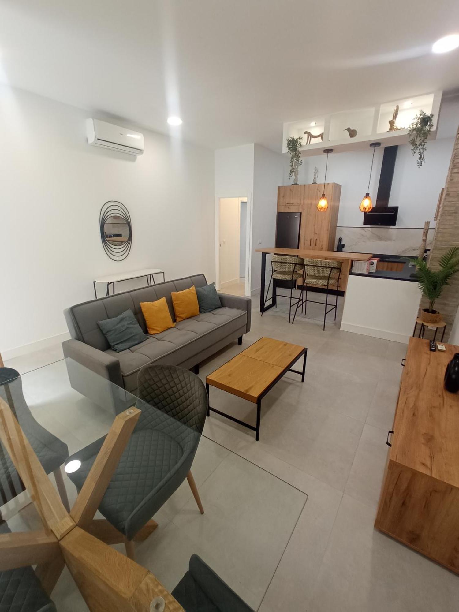 Moderno Junto A Estacion De Tren Apartamento Córdoba